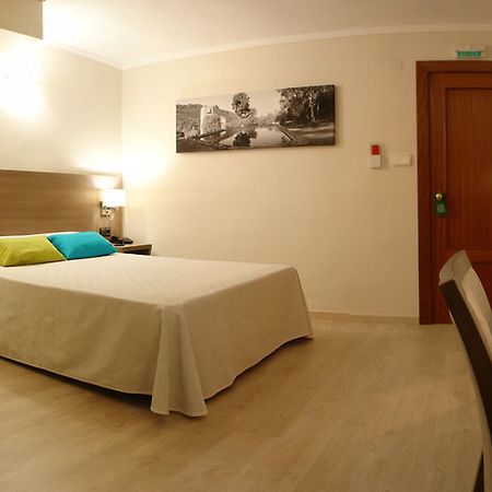 Hotel Avenida Plaza Альсира Экстерьер фото