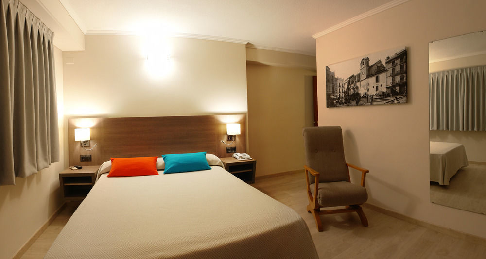 Hotel Avenida Plaza Альсира Экстерьер фото